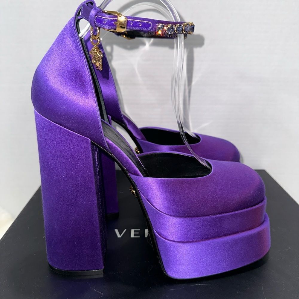 Versace Platform Crystal Sandals - Picture 9 of 10